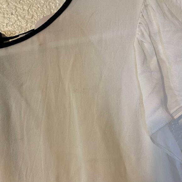 Cinq a Sept White & Black Trim Tie Back Silk Babydoll Peplum Blouse Size Small - Picture 3 of 5
